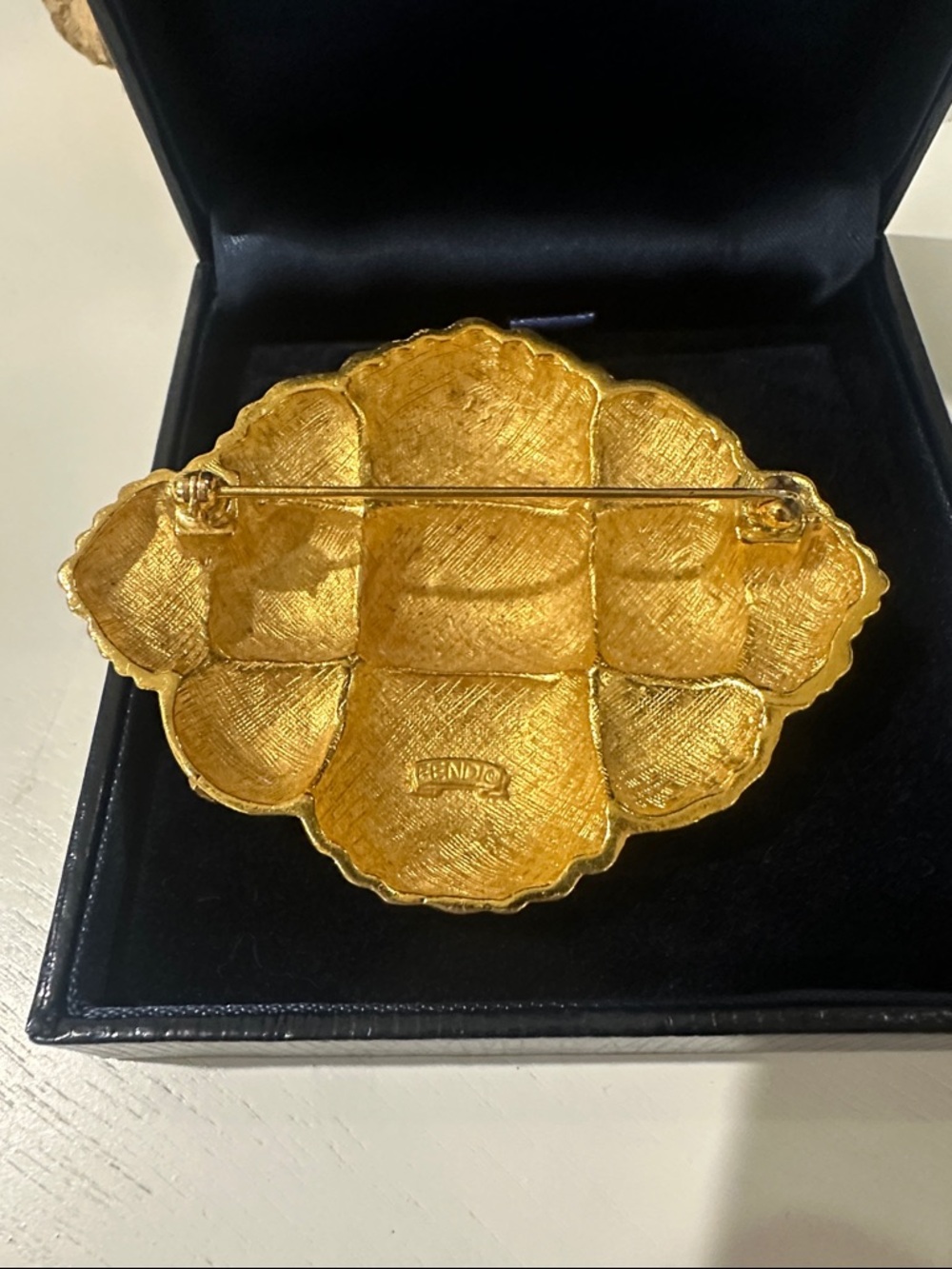 Fendi Gold “Croissant” Brooch - Picture 3 of 7